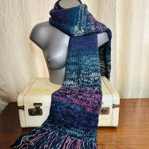 NWOT Hand Knit Scarf
Soft Purple, Pink, Navy, Green Colour Meld